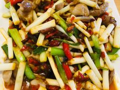 火爆兔肚-兔行天下-鸿鹤鲜锅兔(中海国际店)