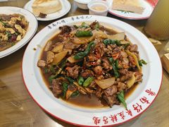 -鲁南仔·滕州炒鸡(经三路店)