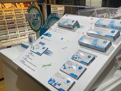 -诺柯视眼镜-蔡司依视路官方工厂店(淞南一店)