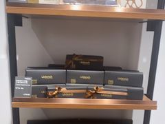 -Laderach 莱德拉(上海环贸iapm店)