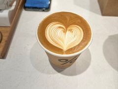 咖啡拿铁-% Arabica阿拉比卡咖啡(前滩太古里店)