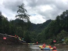 -崇州九龙峡漂流