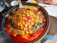 -辣尚瘾·烤鱼·新川菜(交大直营店)