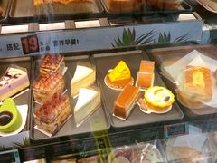 -星巴克(广州番禺钻汇广场分店)