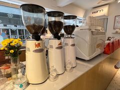 -Cafe on warm(丹霞店)