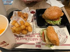 -The Habit Burger Grill 哈比特汉堡(复兴soho店)