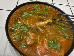 -肥汁米蘭香港米线(长宁来福士店)