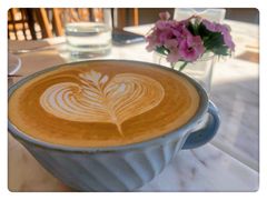 咖啡拿铁-The Rug Cafe(王府中环店)