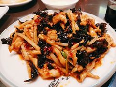 鱼香肉丝-福荣居褡裢火烧京味家常菜(西四店)