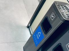 -雅宜酒店(广州黄埔大沙东地铁站店)