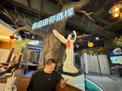 -暴风岛沉浸式体验馆(百联世纪店)