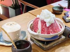 云朵牛肉椰子寿喜锅-江左尚白日本料理(万象城店)