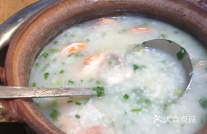 Fresh Shrimp and Soft Carp Rice Porridge