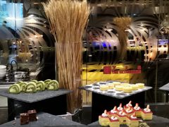 -上海西藏大厦万怡自助餐厅(徐汇店)