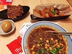 -遇见小面(东方宝泰店)