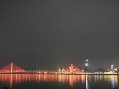 -秋水广场