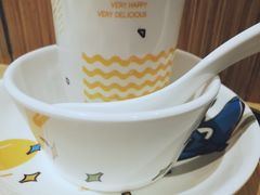 餐具摆设-小鱼小牛·鱼牛干锅·脆鱼火锅(世欧广场店)