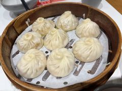 蟹粉小笼包-馋三尺蟹粉小笼(人民广场店)