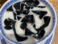-邹开喜·炭炉鸡煲·海鲜火锅(虹口足球场店)