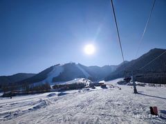 -丝绸之路山地度假区滑雪场