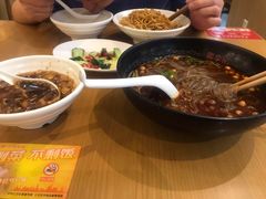 -蓉李记成都名小吃(武汉菱角湖万达店)