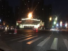 -H&M(鹏欣水游城店)