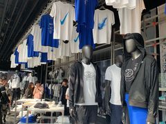-NIKE品牌体验店(南京东路店)