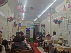 大堂-忆海南海鲜(椰风巷第一市场店)