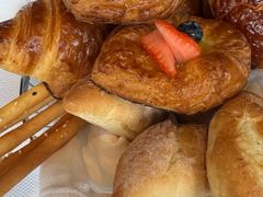 -AZUR聚(香格里拉饭店)