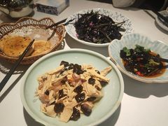 -围龙屋客家食府(福田店)