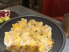蟹粉烧麦-吴越荣记·苏州菜·松鼠桂鱼(斜塘老街店)
