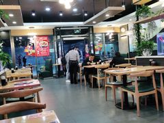大堂-李先生牛肉面大王(成都东站西广场店)