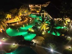 -麦哲伦丝绸度假村