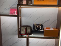 -聚云奢二手奢侈品黄金手表包包回收·中古店(上海店)