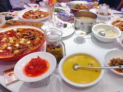 -巴特餐饮6加1音乐餐吧·新疆菜