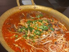 -张翻越·川渝冒菜·武汉黑鸭煲(城北万象城店)