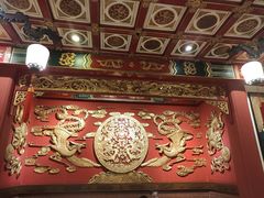 -梅龙镇酒家(南京西路总店)