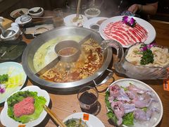 -佬土鹅肠火锅(解放路店)