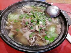 -谢老五跷脚牛肉·非遗传承店