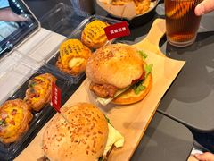 -必胜客(蚌埠东海万达店)