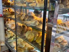 面包甜点陈列柜-占西饼店
