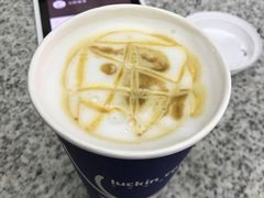 -瑞幸咖啡(尚都国际店)