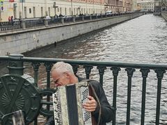 -滴血救世主教堂