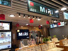 -MiRi眼镜连锁·蔡司·尼康控优点合作店(莘庄店)