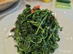 胡麻油拌丝瓜尖-老浒记民俗酒楼(王府井店)