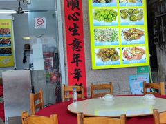 -霞涌市场海鲜摆卖区