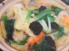 三鲜砂锅-虎哥私房菜(馒头山店)