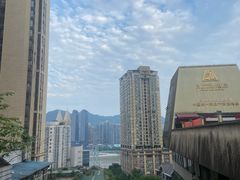 -老来福·非遗酸汤兔(凯旋路店)