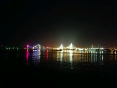 -万绿园
