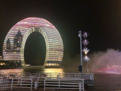 -湖州太湖旅游度假区-月亮广场